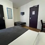 Hotel Chevallier 3*