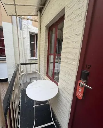 Chevallier Hotel Levallois-Perret