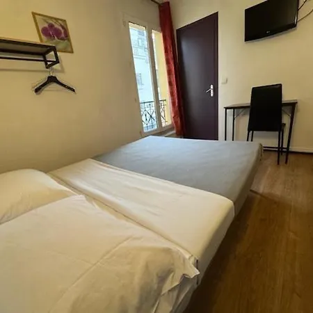Chevallier Hotell Levallois-Perret