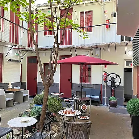 Hotel Chevallier Levallois-Perret