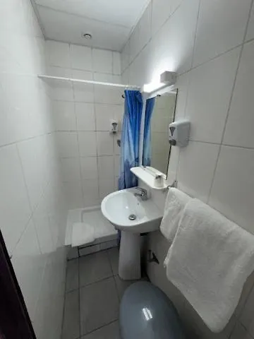 Chevallier 3* Levallois-Perret